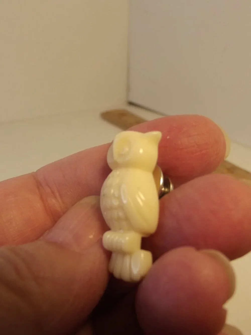 Vintage AVON White Owl Pin Brooch